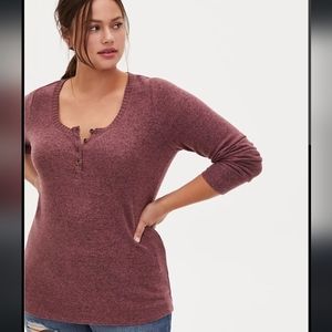 Torrid Super Soft Size 2 Henley Long Sleeve